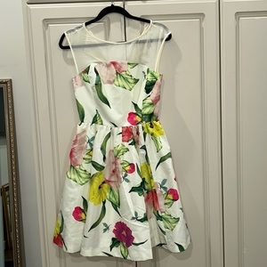 NWT TED BAKER floral detail dress